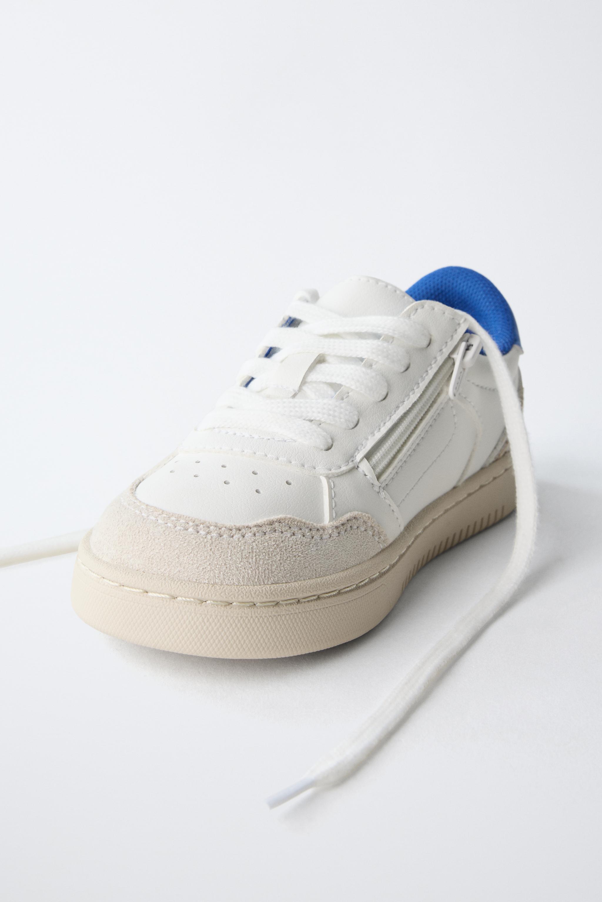 CONTRASTING SNEAKERS